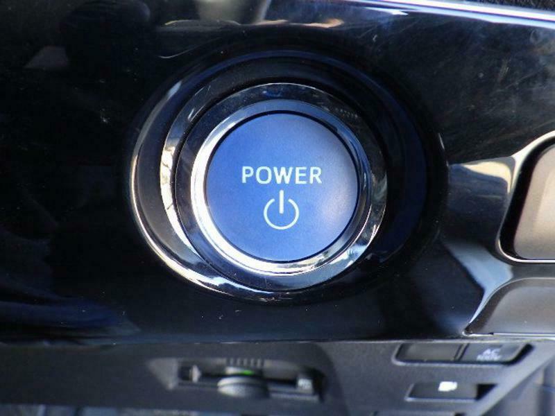 PRIUS-25