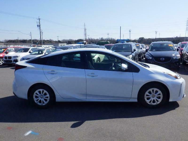 PRIUS-33