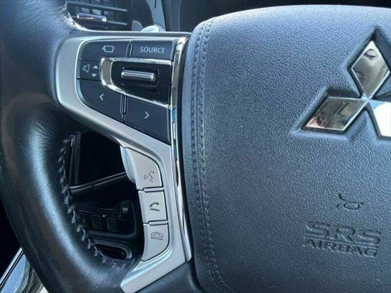 OUTLANDER PHEV-25