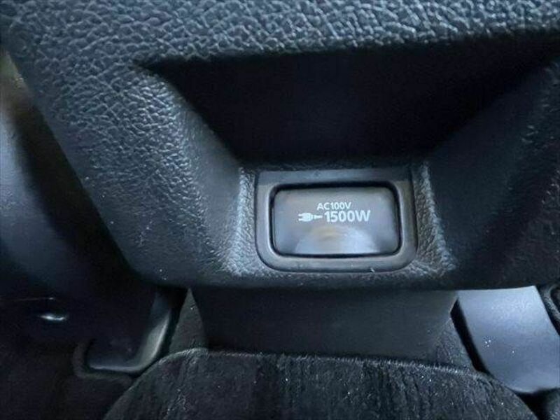 OUTLANDER PHEV-28