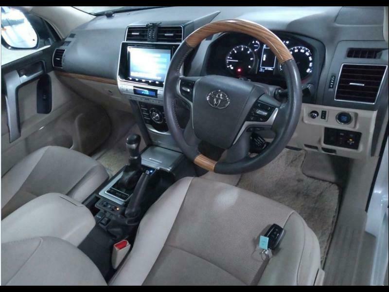 LAND CRUISER PRADO-5