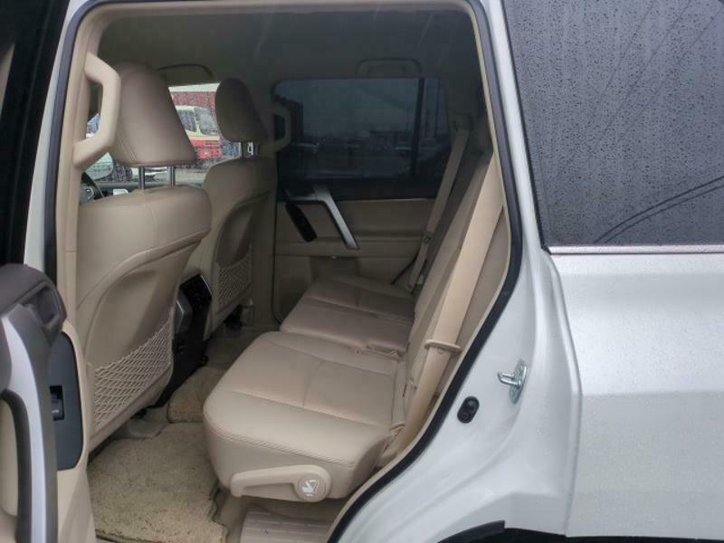 LAND CRUISER PRADO-19