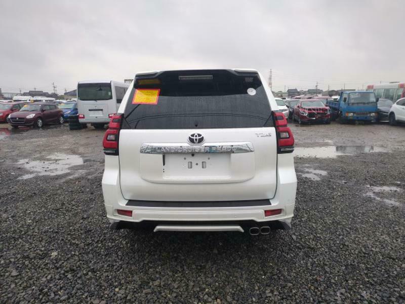 LAND CRUISER PRADO-30
