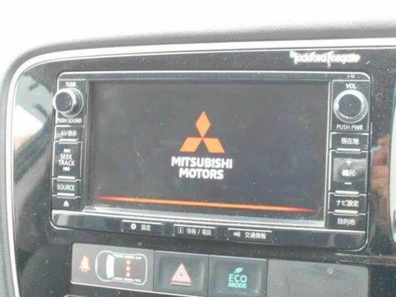OUTLANDER PHEV-2