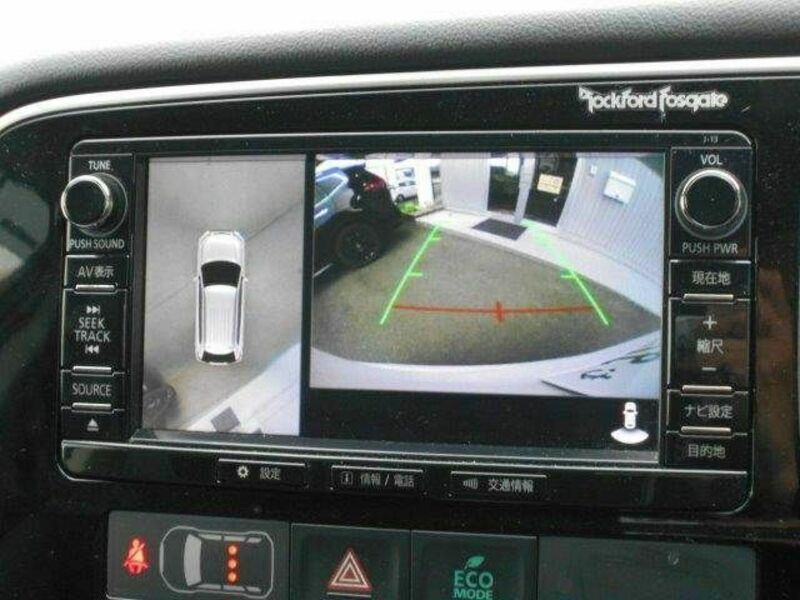 OUTLANDER PHEV-3