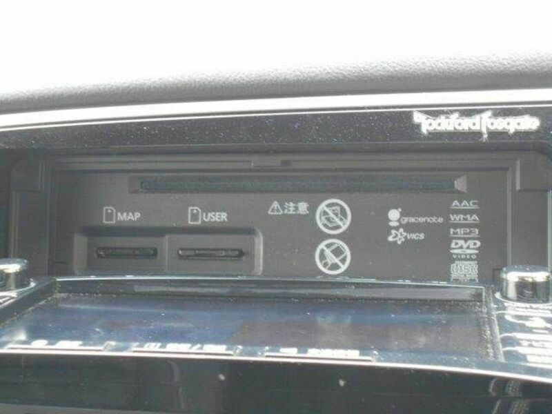 OUTLANDER PHEV-7