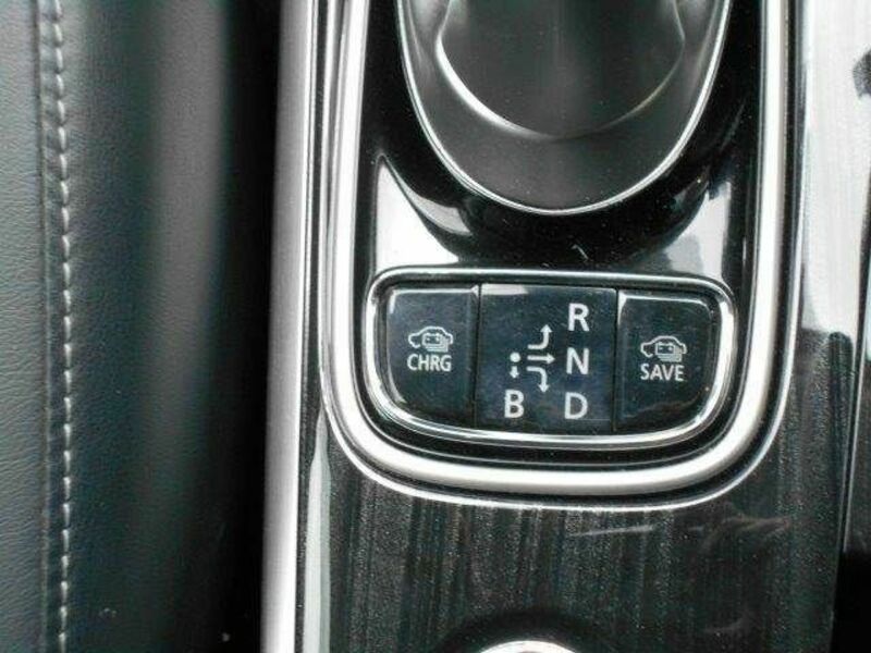 OUTLANDER PHEV-10