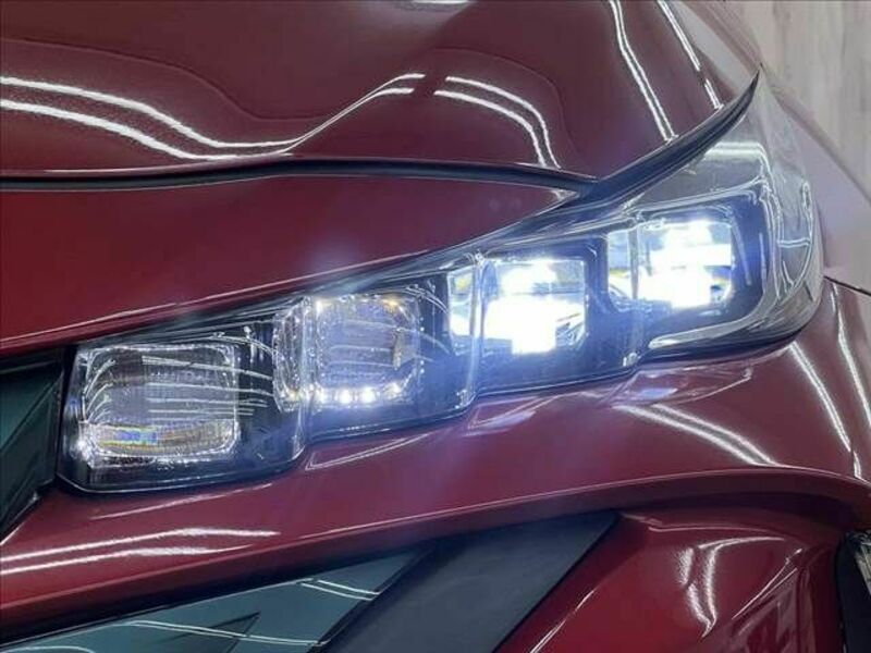 PRIUS PHV-9