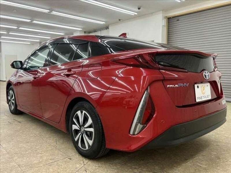 PRIUS PHV-17