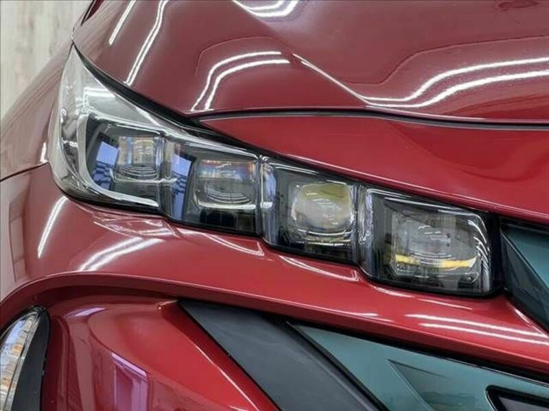 PRIUS PHV-21