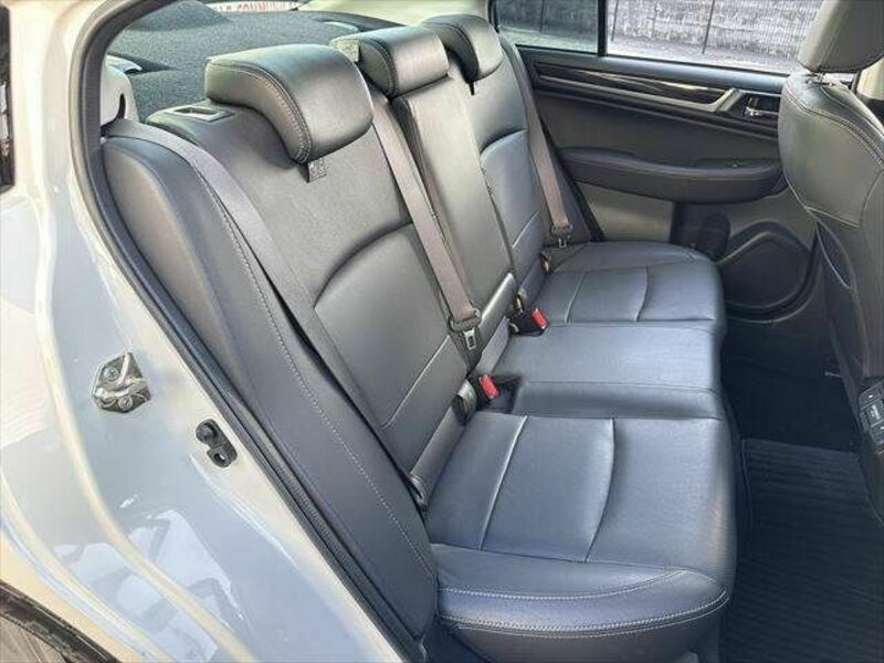 LEGACY B4-4