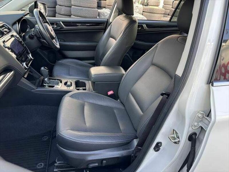 LEGACY B4-28