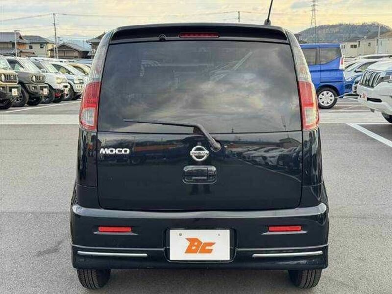 MOCO-13