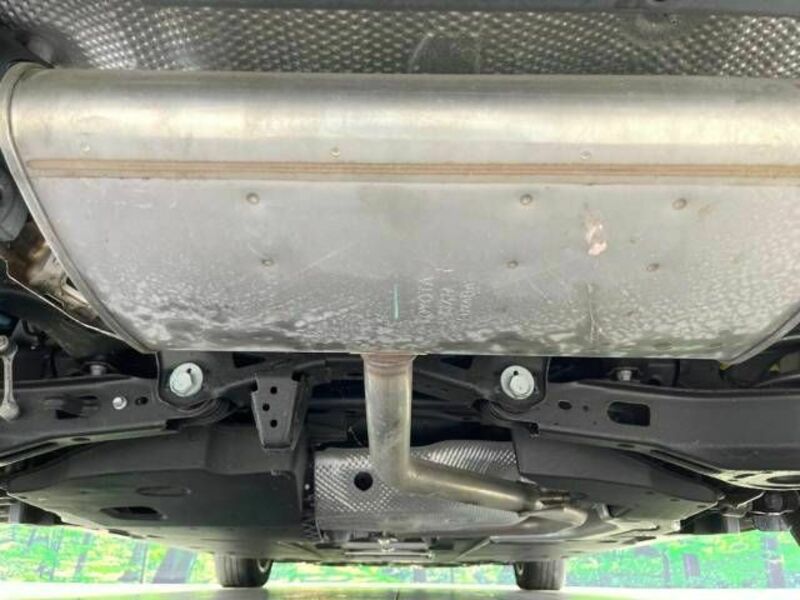 PRIUS-18