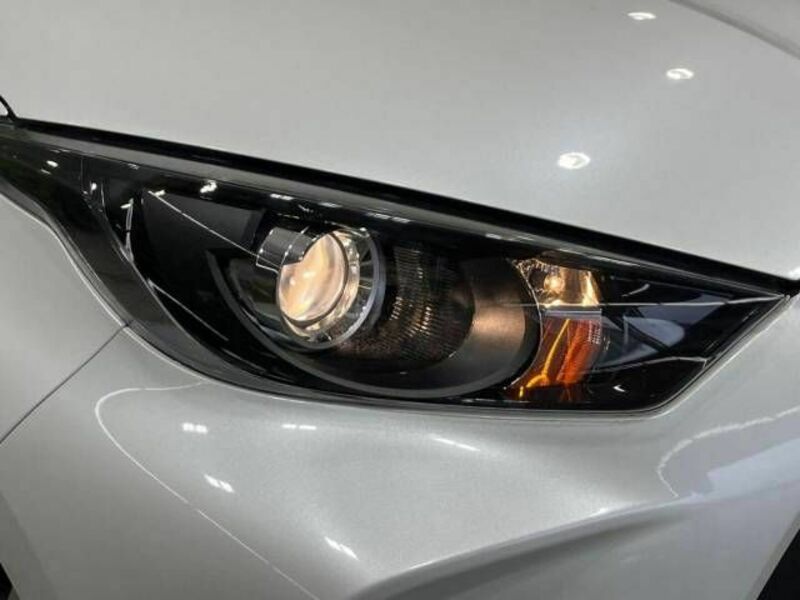 YARIS-12
