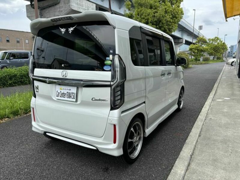 N BOX CUSTOM-4