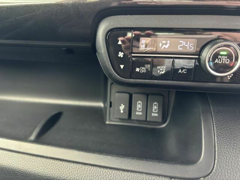 N BOX CUSTOM-14