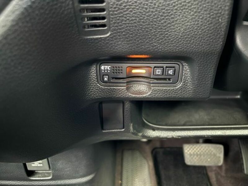 N BOX CUSTOM-21