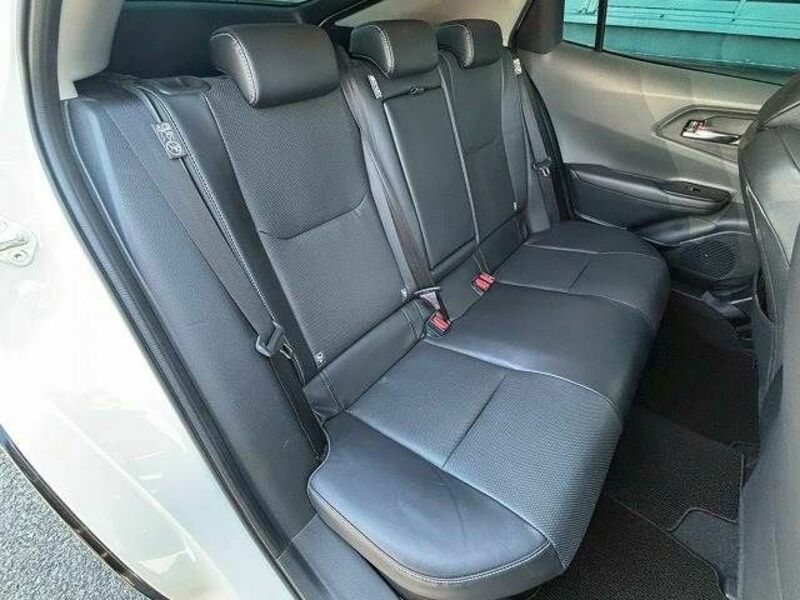 PRIUS-10