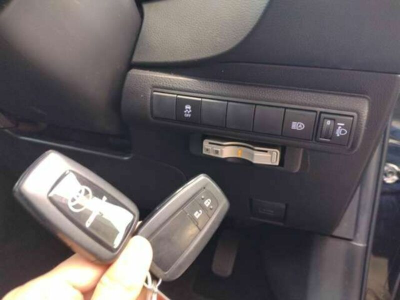 COROLLA SPORT-8