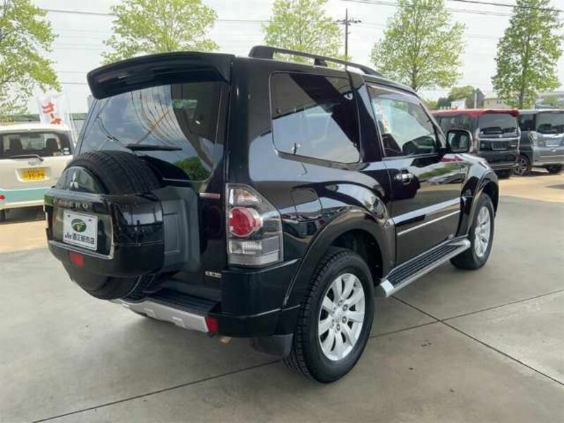 PAJERO-1