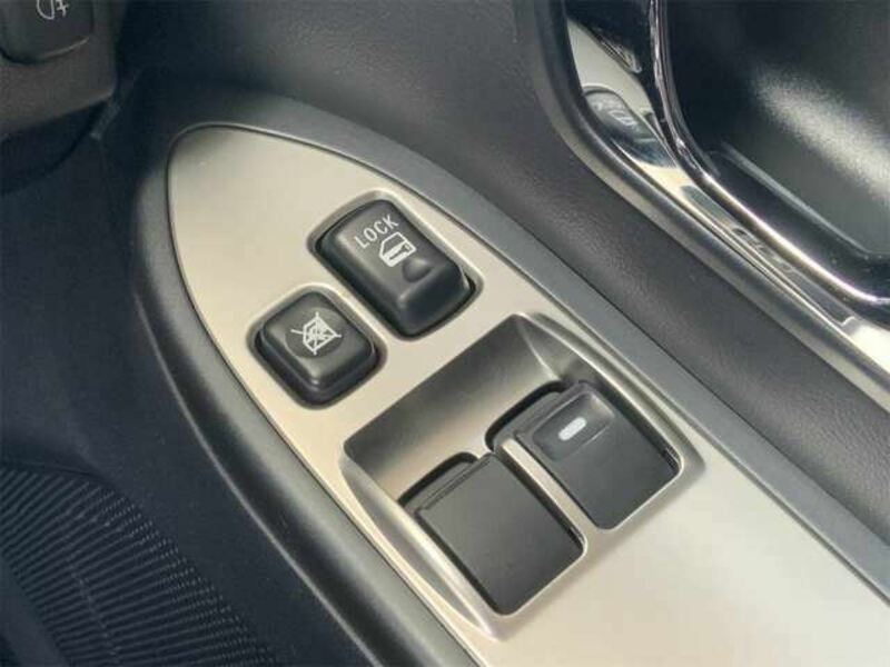 PAJERO-49