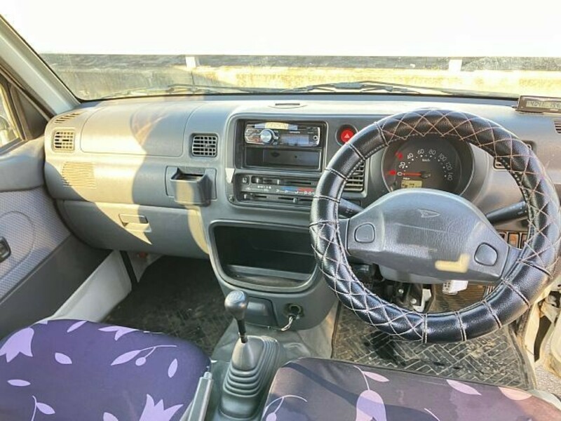 HIJET TRUCK-1