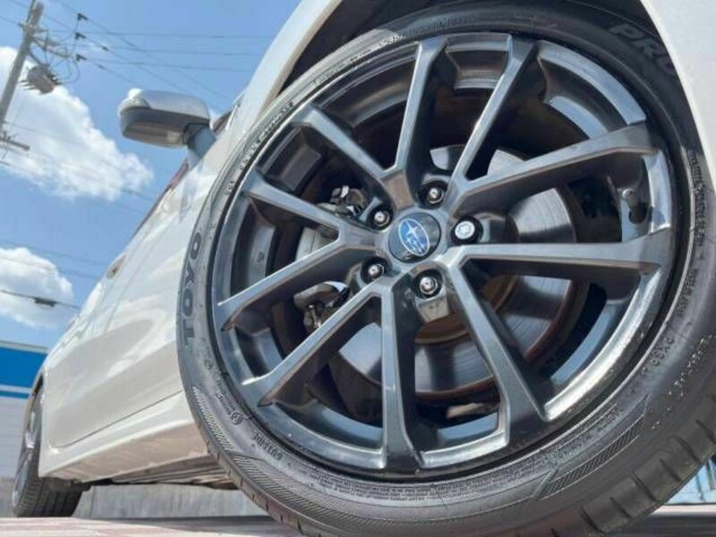 WRX S4-12