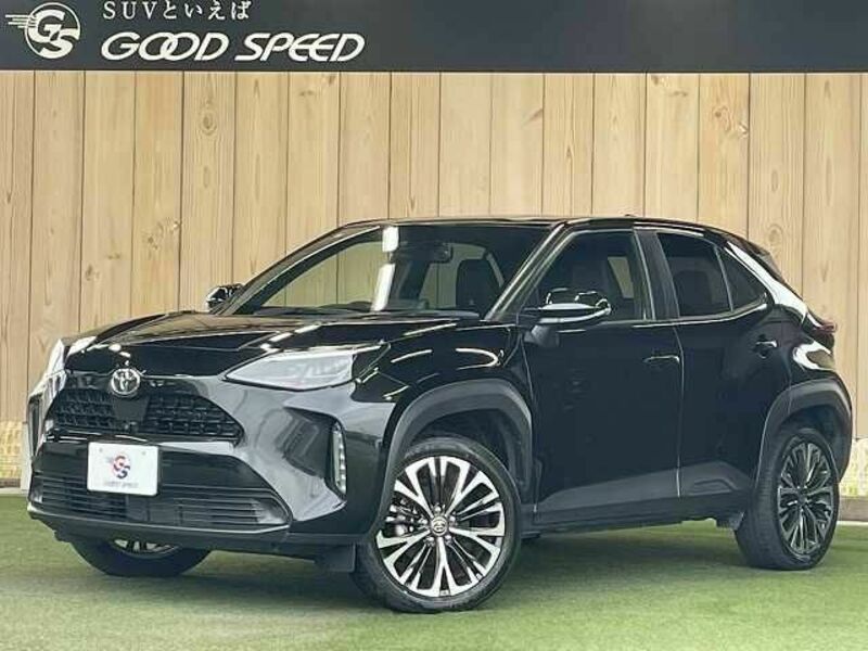 YARIS CROSS