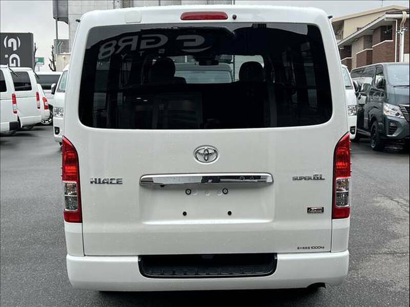 HIACE VAN-2