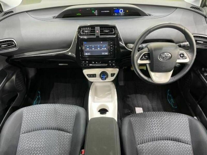 PRIUS-1