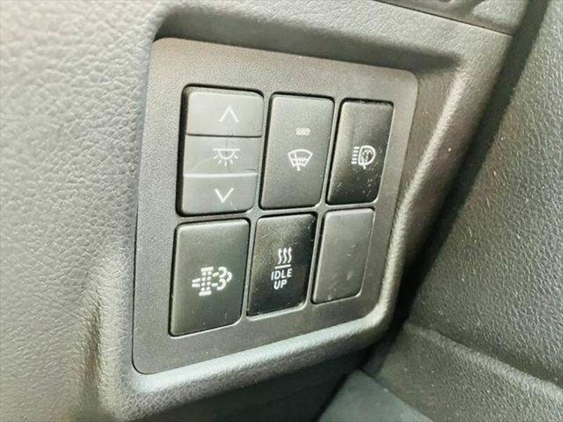 LAND CRUISER PRADO-6