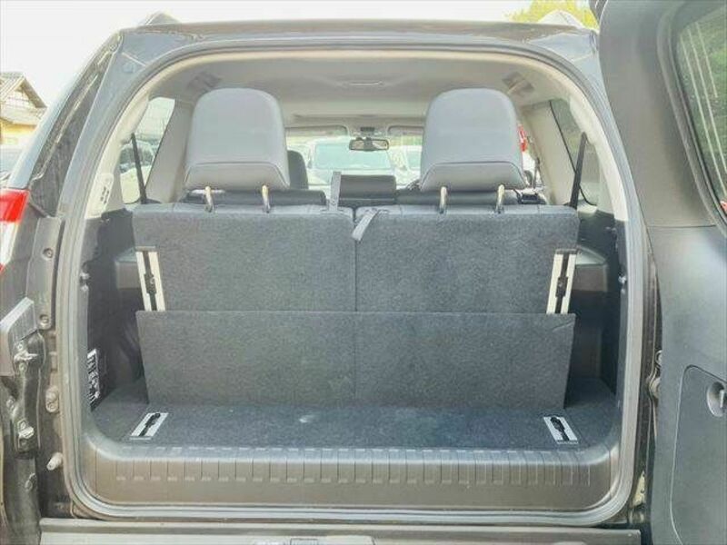 LAND CRUISER PRADO-11