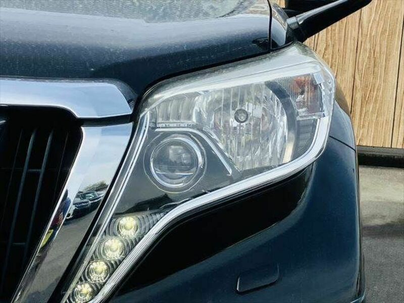 LAND CRUISER PRADO-23