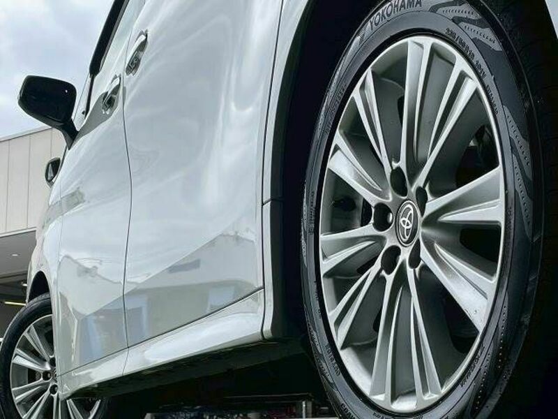 VELLFIRE-18