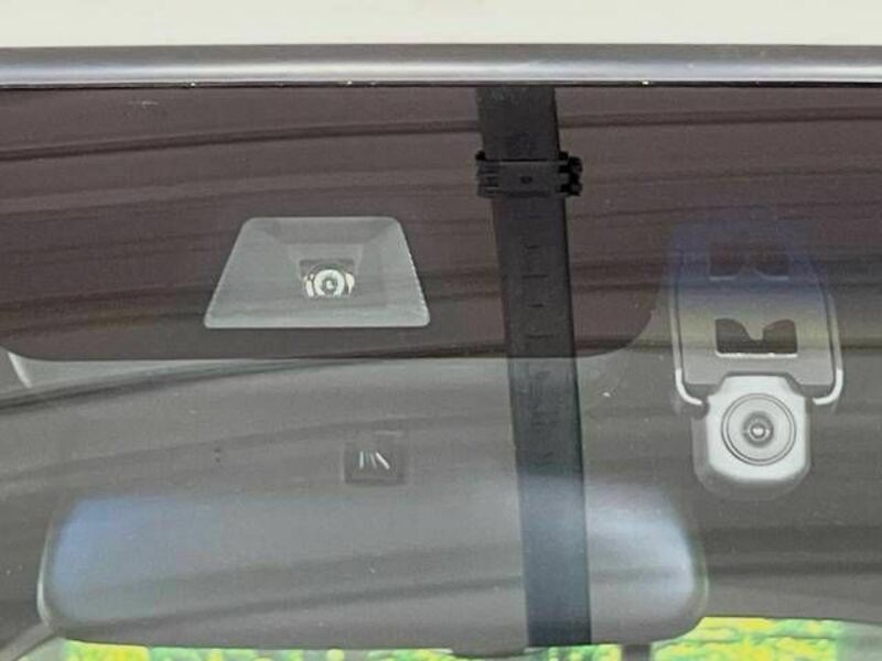 N BOX CUSTOM-2