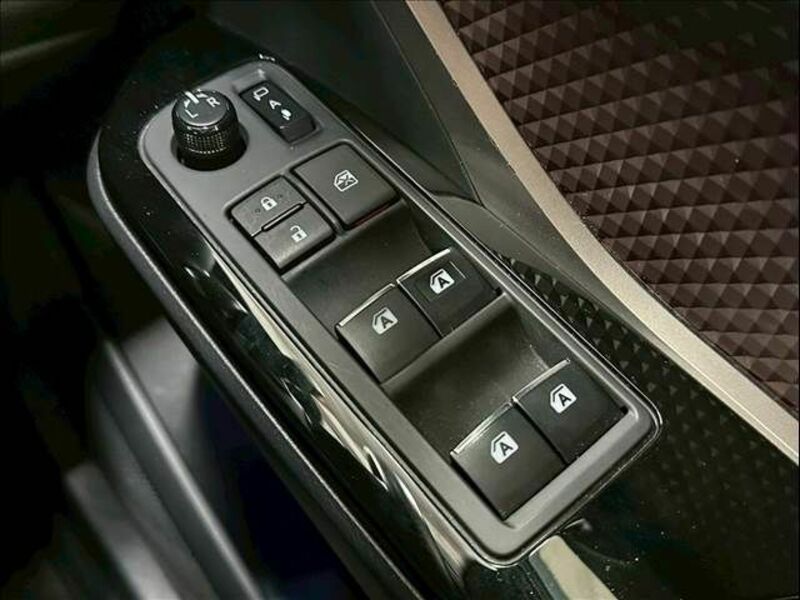 C-HR-15