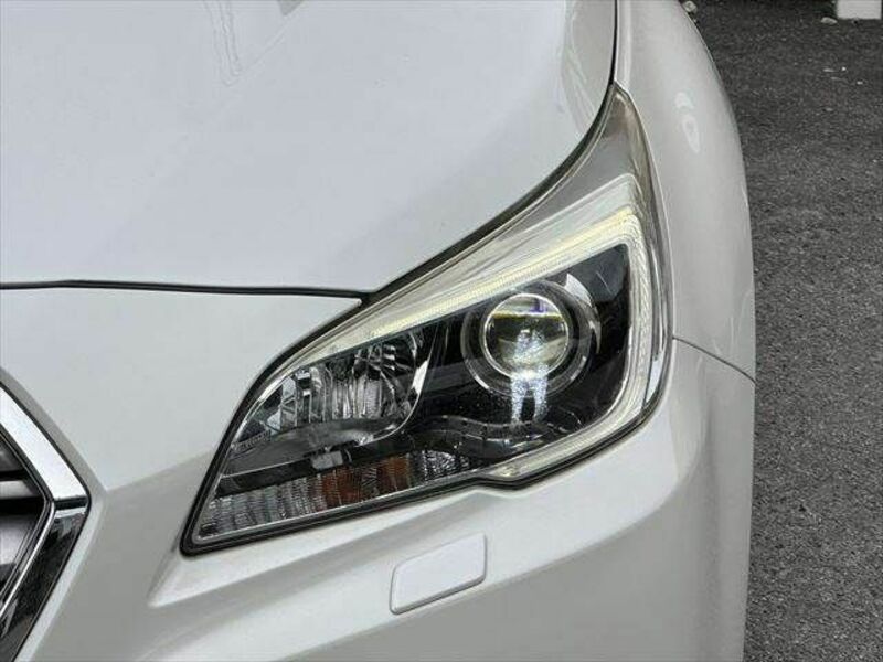 LEGACY B4