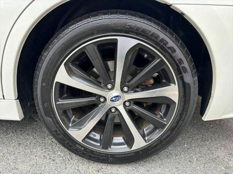 LEGACY B4