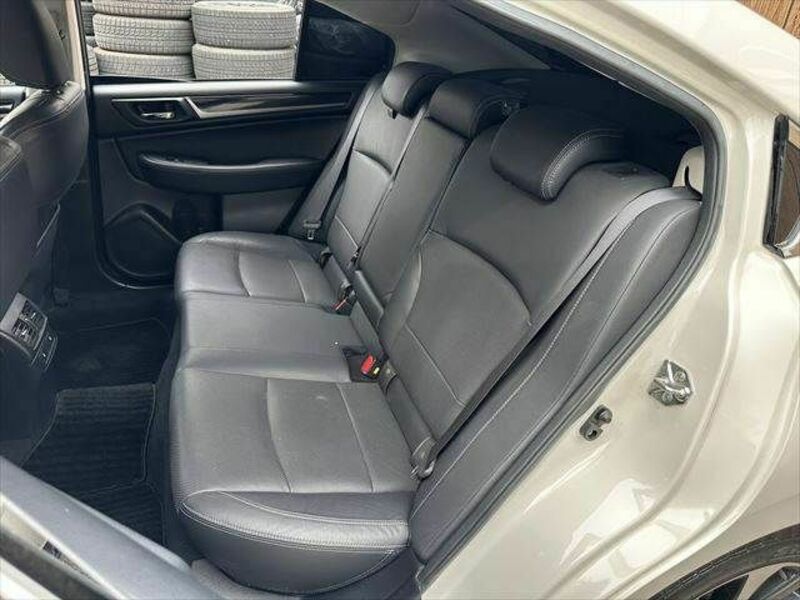 LEGACY B4