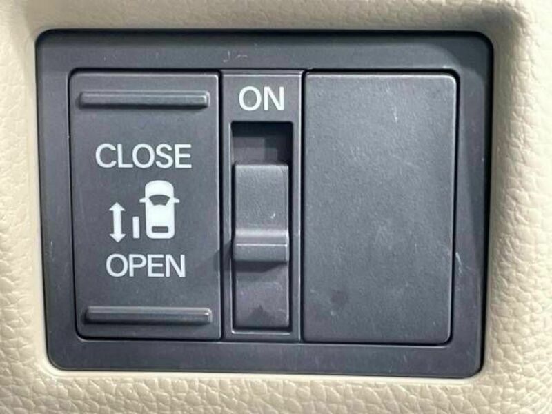 N BOX-8
