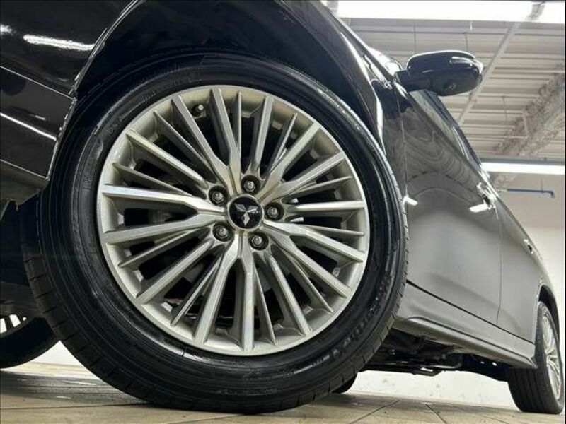 OUTLANDER PHEV-10