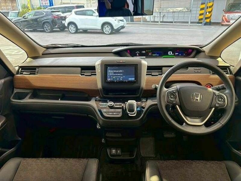 FREED HYBRID-1