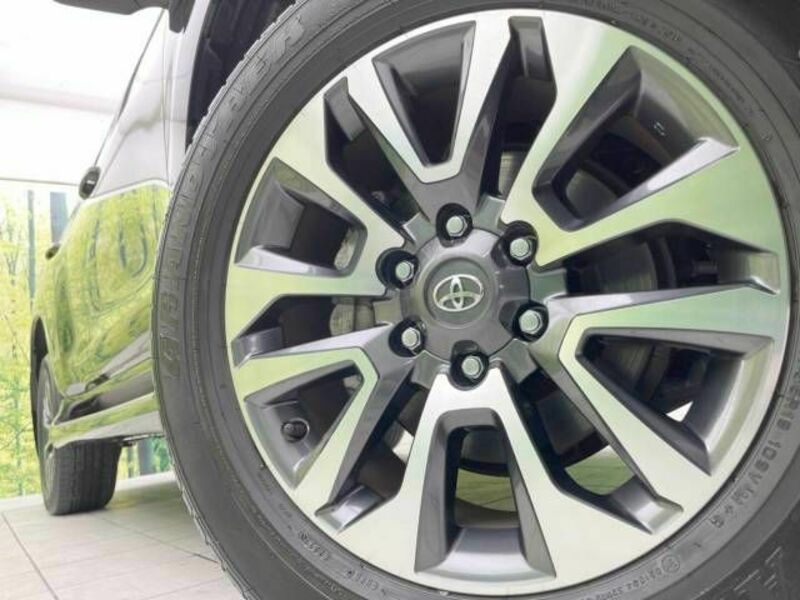 LAND CRUISER PRADO-13
