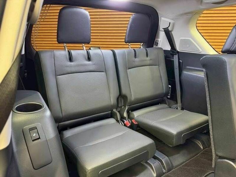 LAND CRUISER PRADO-6