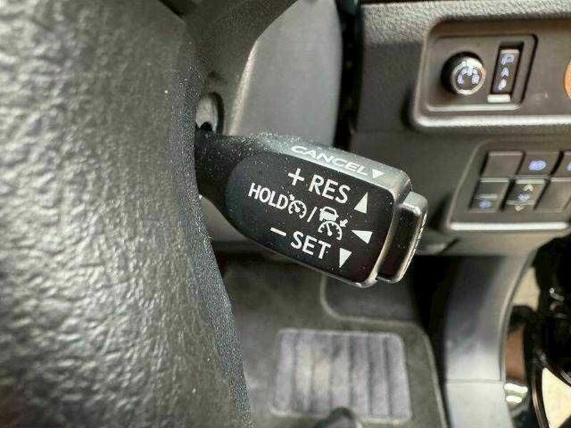 LAND CRUISER PRADO-9