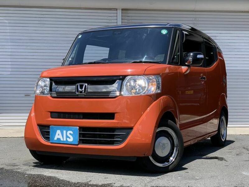 HONDA　N BOX SLASH