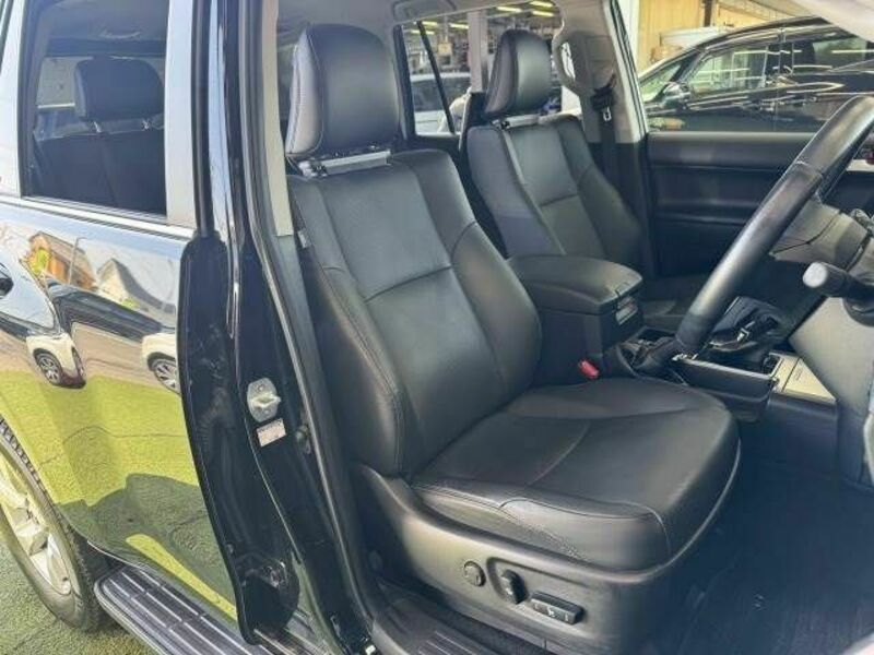 LAND CRUISER PRADO-4