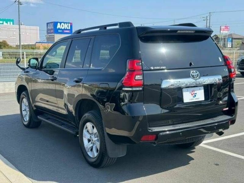 LAND CRUISER PRADO-15