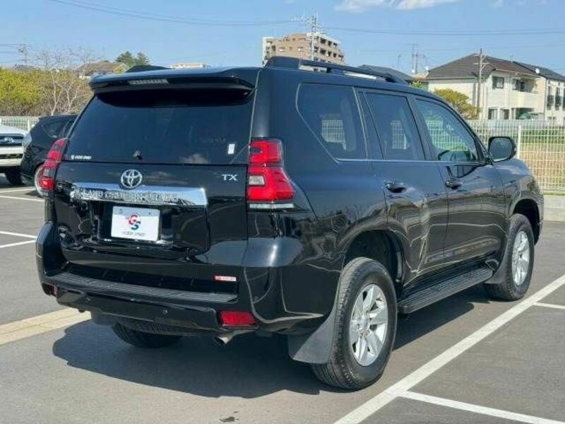 LAND CRUISER PRADO-16